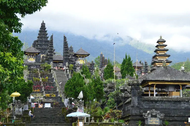 Vistas al templo madre Besakih, Bali